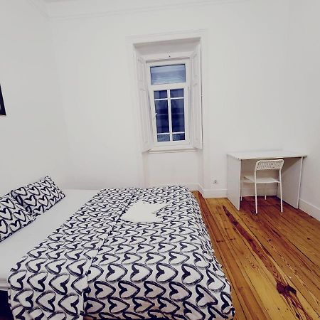Lisbon Gambori Hostel Екстериор снимка