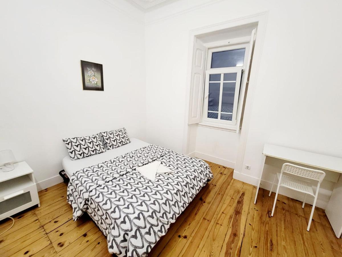 Lisbon Gambori Hostel Екстериор снимка