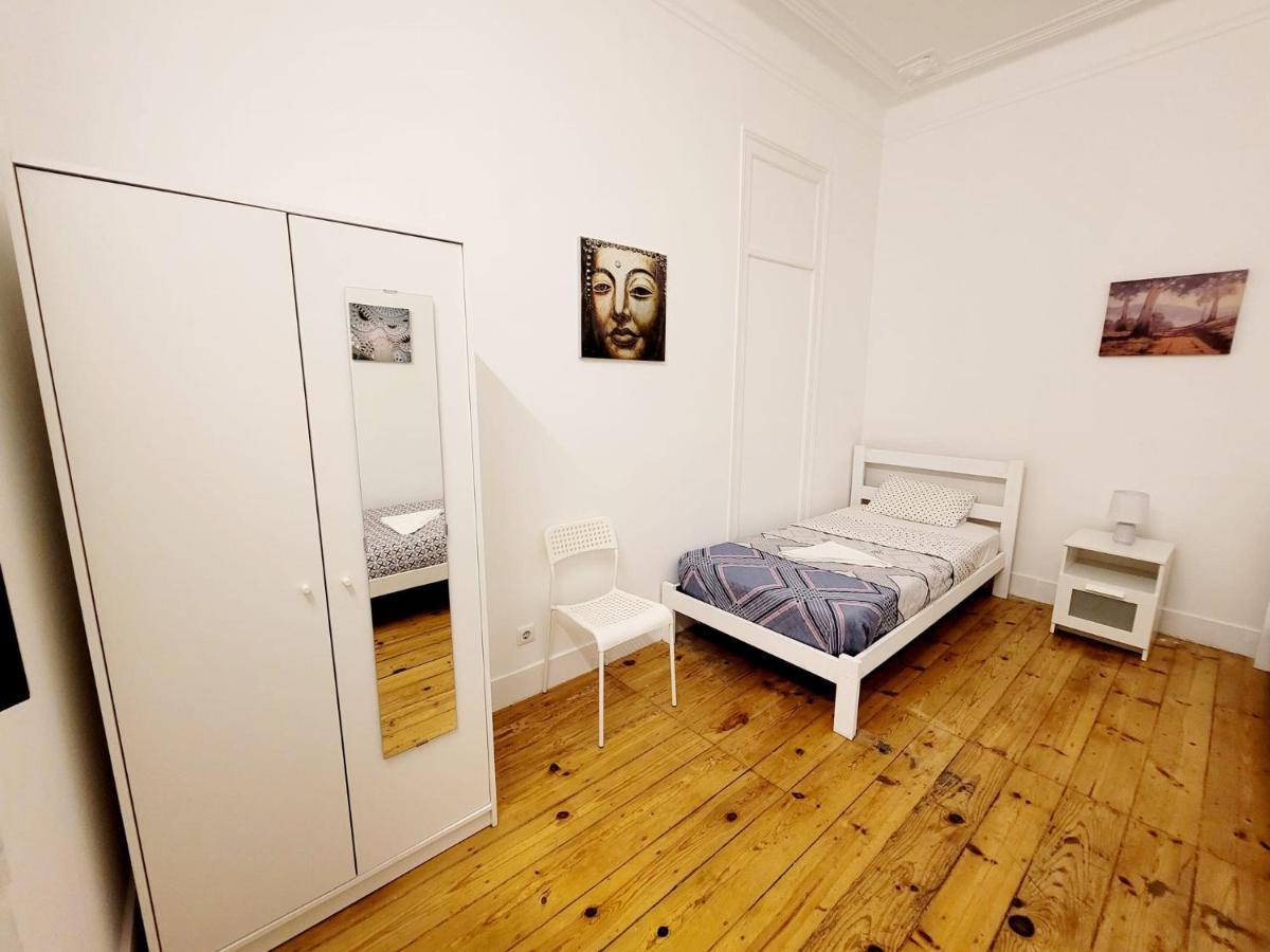 Lisbon Gambori Hostel Екстериор снимка