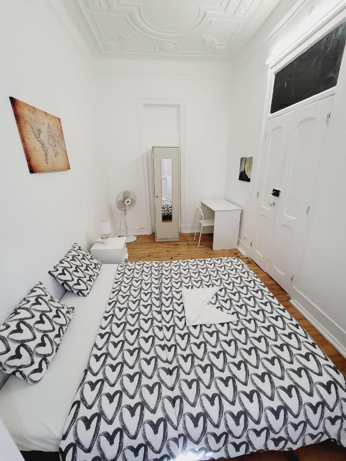 Lisbon Gambori Hostel Стая снимка