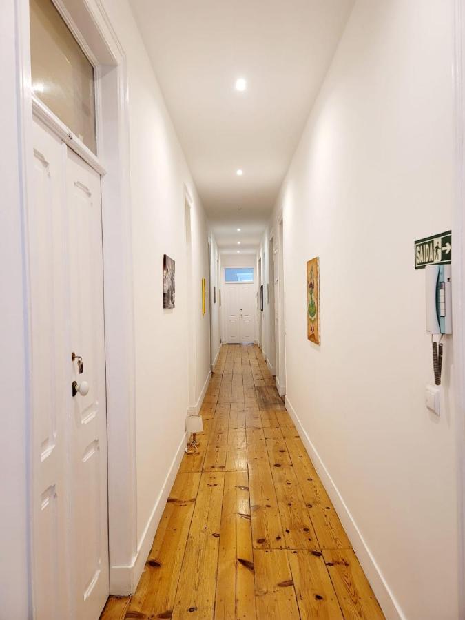Lisbon Gambori Hostel Екстериор снимка